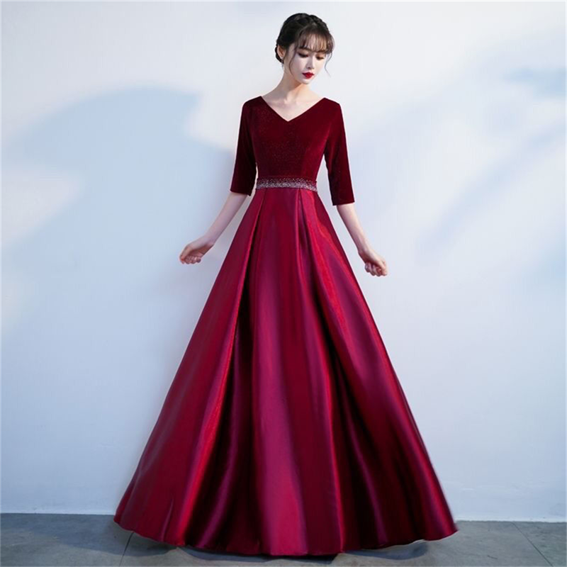 Woman Formal Wear - Robe Longue de Style Collège pour