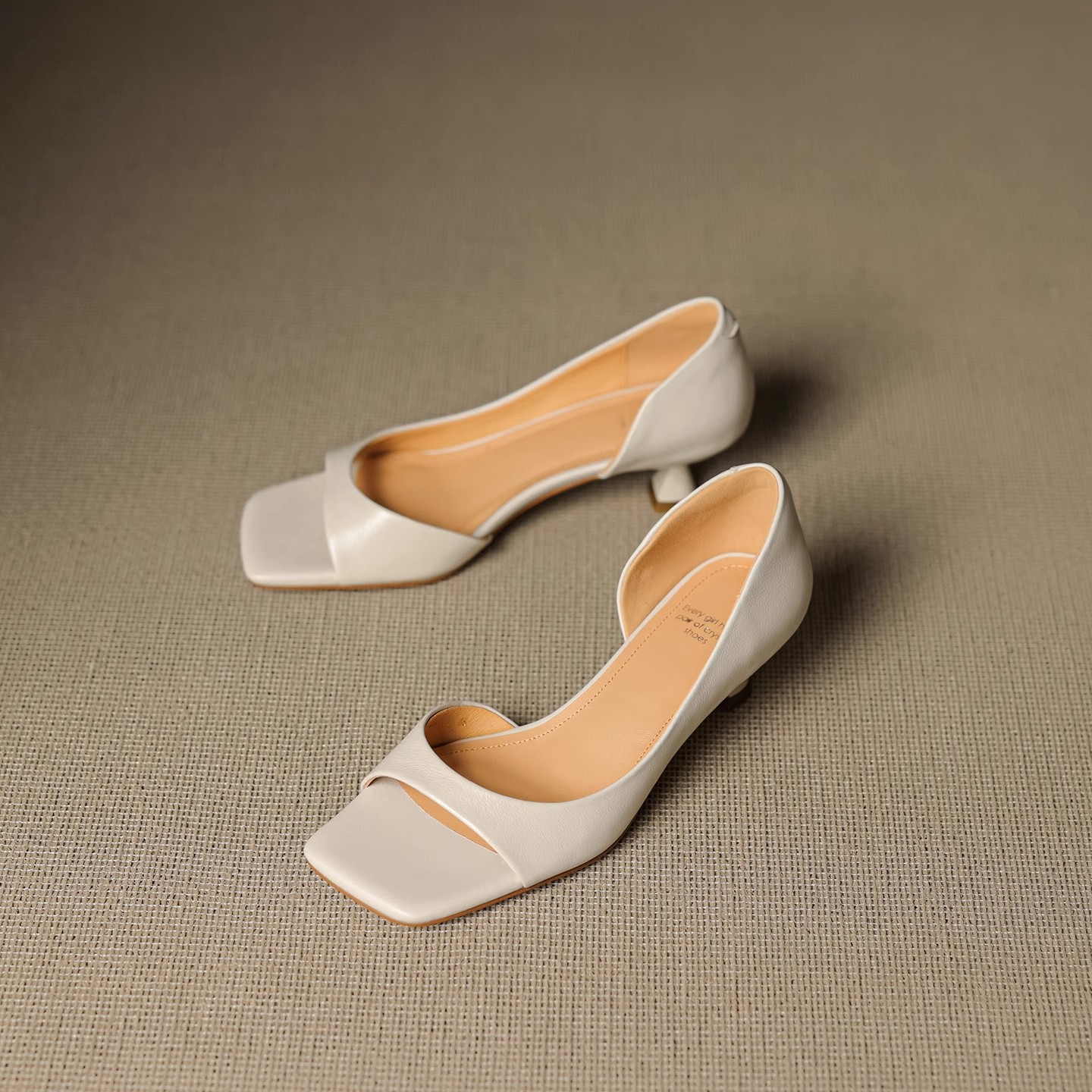Sandales à talons hauts à bout - Kitten Heel Women avis et prix